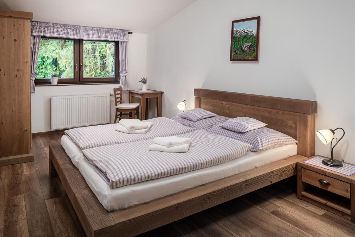 Wellness Hotel Ondrasuv Dvur Bila  Buitenkant foto