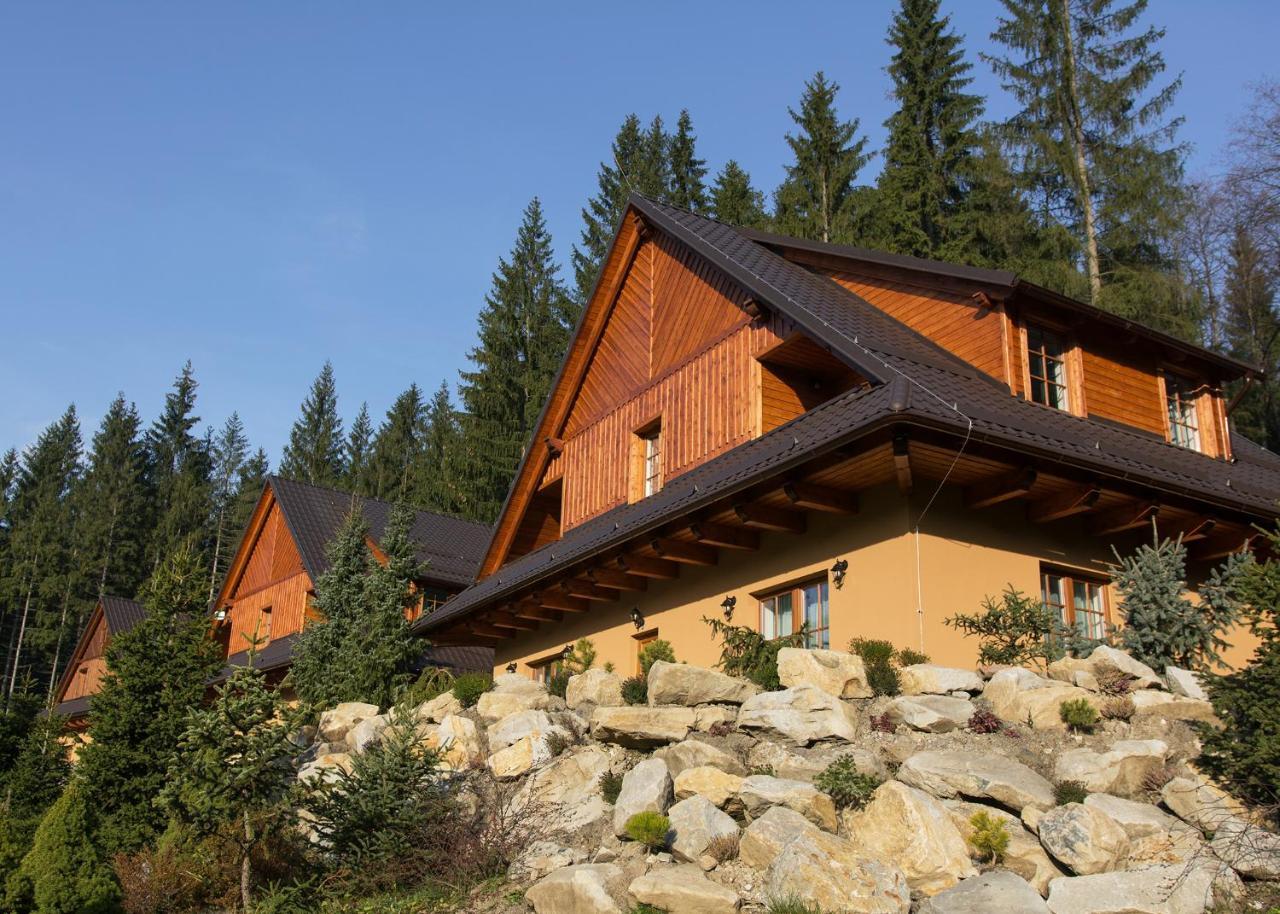 Wellness Hotel Ondrasuv Dvur Bila  Buitenkant foto
