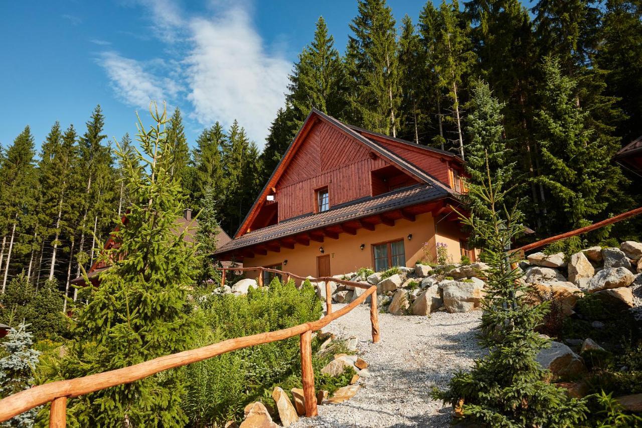 Wellness Hotel Ondrasuv Dvur Bila  Buitenkant foto